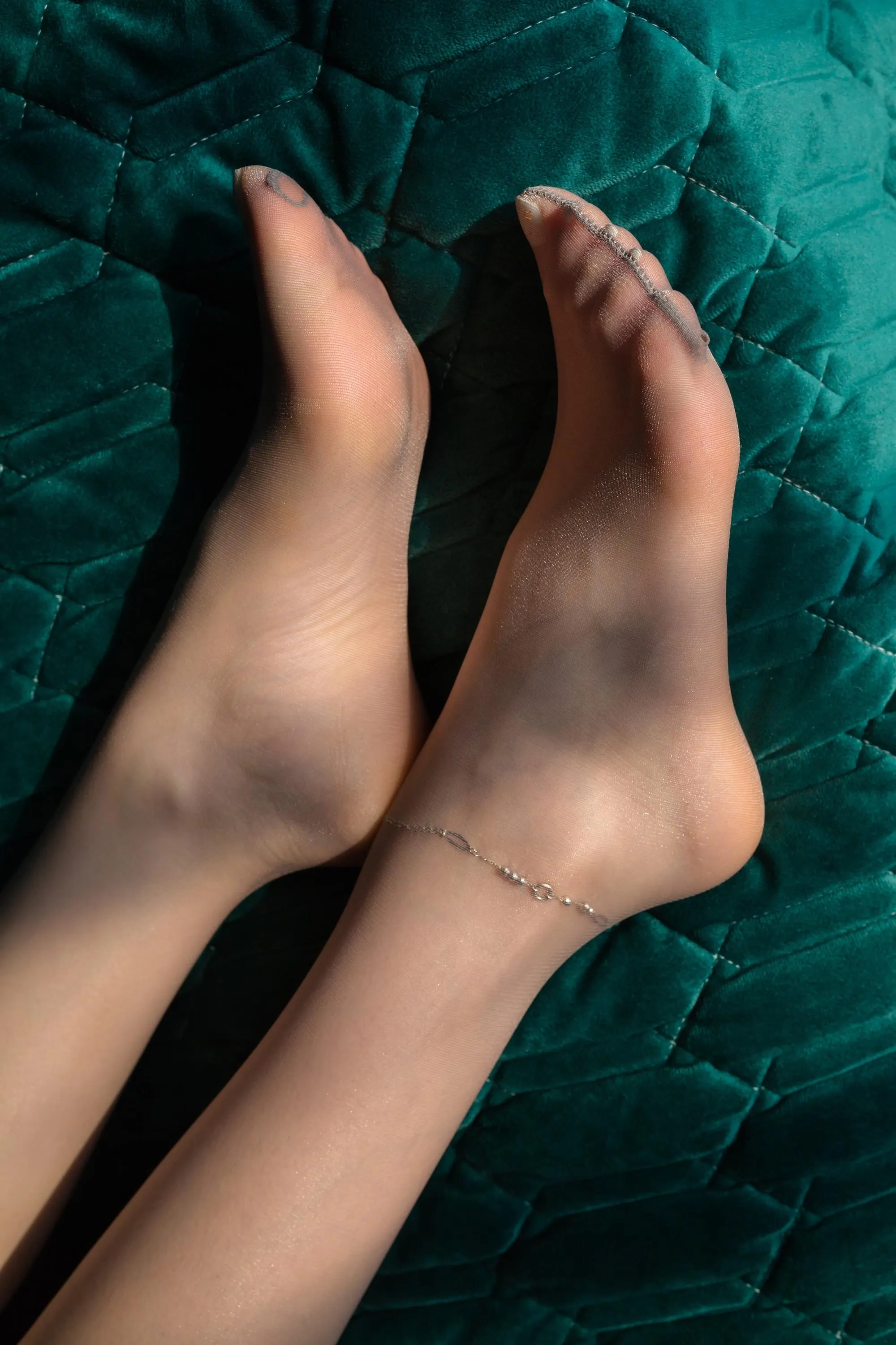 Sia不吃鱼 – NO.002 OL丝袜情 [146P]插图7